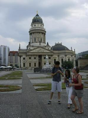 FriMay2520070158AM_2.jpg
