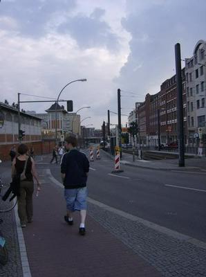 MonMay2820070142AM.jpg