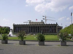 ThuMay2420071032PM_3.jpg