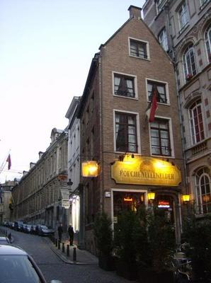 FriJun2920070513AM.jpg
