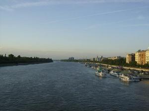 SatMay1220070241AM.jpg