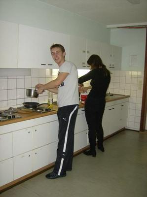 ThuMay1020070930AM_2.jpg