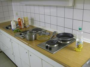 ThuMay1020070930AM.jpg