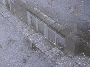 TueDec1220061121AM.jpg