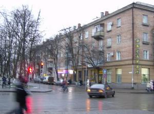 ThuDec2820060323PM_2.jpg